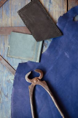 Deri el sanatları ve deri çalışma.