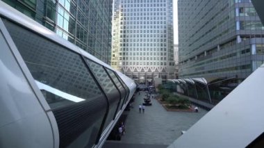 Londra / İngiltere'de - 19 Eylül 2016: gökdelenler iş işyeri, London City, İngiltere binalarda Windows