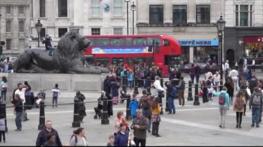 Londra / İngiltere'de - 19 Eylül 2016: London city ve otobüs