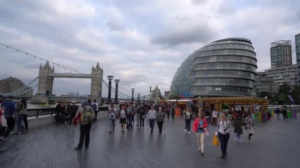 Londres Inglaterra Septiembre 2016 Tower Bridge Londres Reino Unido — Vídeos de Stock