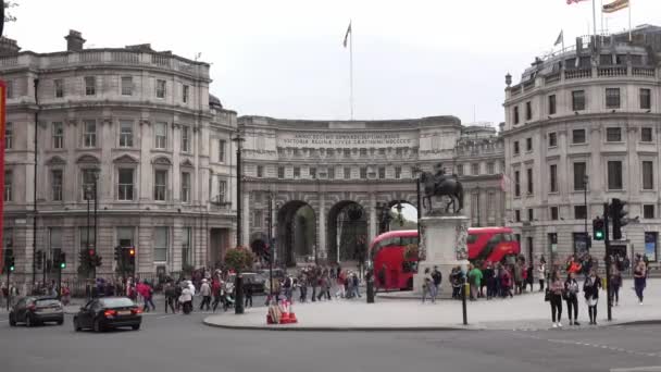 Londra Gündüz Vakti Şehir Trafiği Londra Ngiltere — Stok video