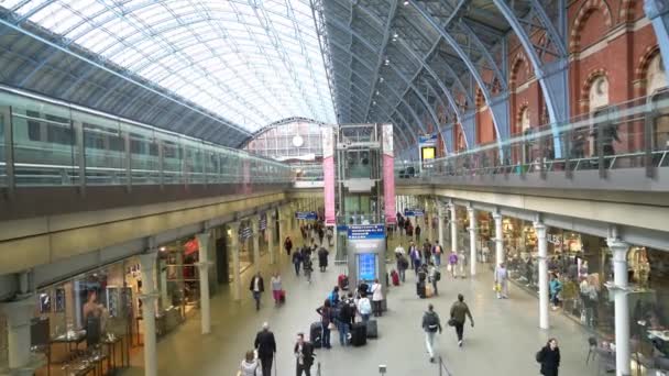 London England September 2016 Passengers Platform London Paddington Station — Stockvideo