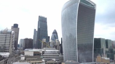 Londra 'daki modern mimari - Londra / İngiltere - 15 Aralık 2018