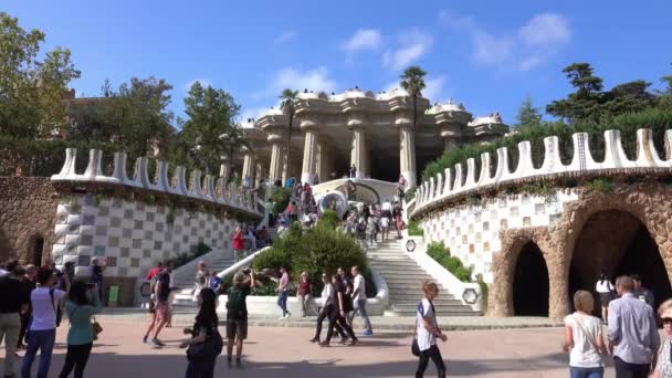 Barcelona Spagna Ottobre 2016 Bellissimo Parco Guell Barcellona — Video Stock