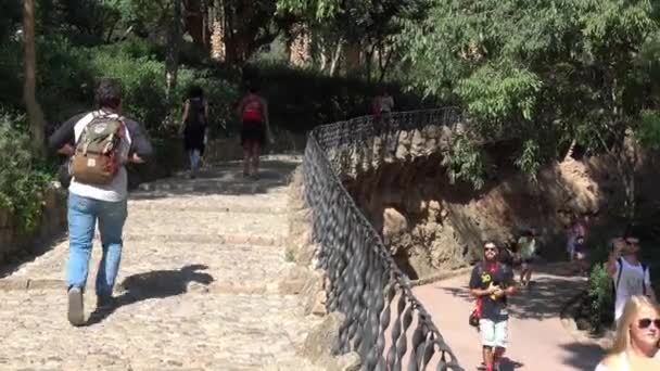 Barcelona Espanha Outubro 2016 Belo Parque Guell Barcelona — Vídeo de Stock