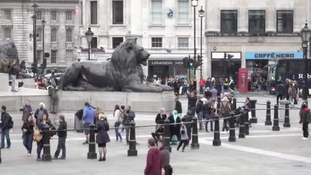 Veel Toeristen Trafalgar Square Londen Westminster London England September 2016 — Stockvideo