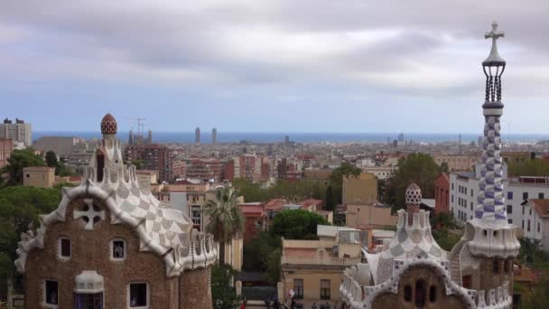 Barcelona España Octubre 2016 Hermoso Parque Güell Barcelona — Vídeo de stock