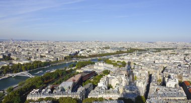Güzel şehir Paris - geniş açı havadan görünümü