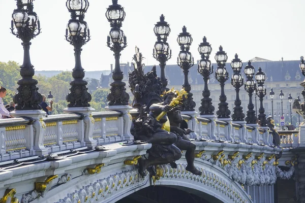 Den smukkeste bro i Paris - Alexandre III - Stock-foto