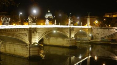Basilica di San Pietro ile Vatikan, Roma, İtalya, Bridge'de 