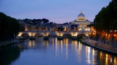Basilica di San Pietro ile Vatikan, Roma, İtalya, Bridge'de 