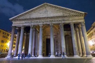 Roma turistik merkezi - ünlü Pantheon