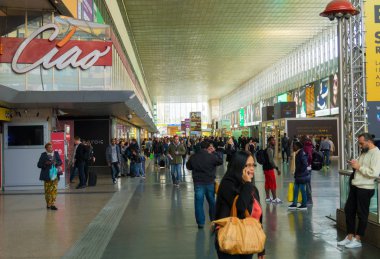 Roma Termini - Roma'nın Merkez Tren Garı turist