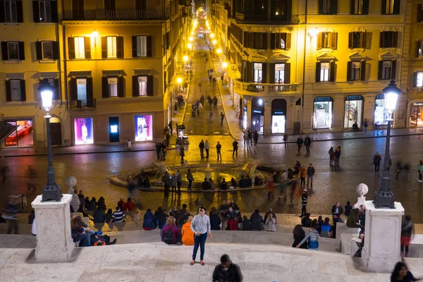 Vista da Piazza di Spagna a Roma di notte — Foto Stock