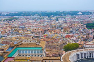 Roma St Peters Bazilikası'nın tepesinden üzerinde etkileyici havadan görünümü