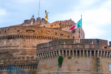 Melekler kale Roma - ünlü Castel Sant Angelo adlı Tiber Nehri