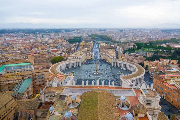 Vedere aeriană uimitoare asupra Vaticanului și a orașului Roma din Bazilica St Peters — Fotografie, imagine de stoc