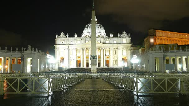 圣彼得大教堂时间推移镜头和梵蒂冈之夜 — 图库视频影像