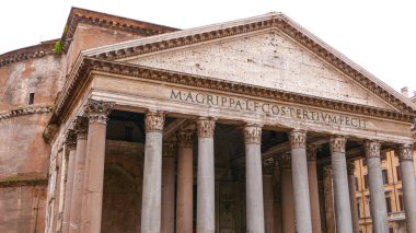 Panteon Roma - şehrin en eski Katolik Kilisesi