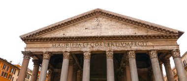 Panteon Roma - şehrin en eski Katolik Kilisesi