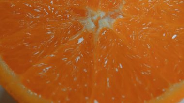 Sulu turuncu - taze dilimlenmiş meyve