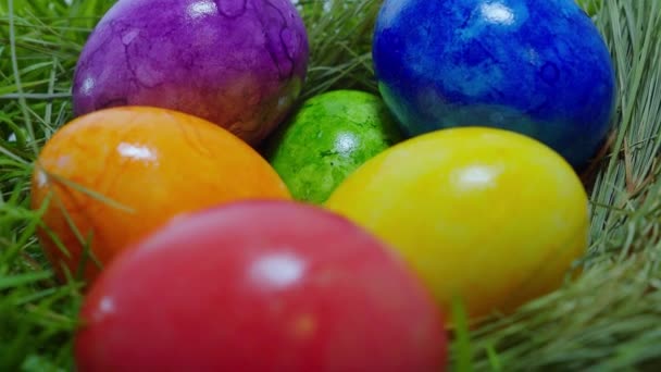 Primo piano di un uovo di Pasqua — Video Stock