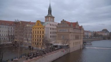  Prag / Çek Cumhuriyeti - 19 Şubat 2017: Prag City'deki güzel binalar