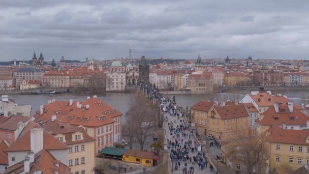 Människor Karlsbron Prag Prag Tjeckien Mars 2017 — Stockvideo