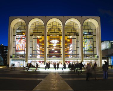 Dünya ünlü Metropolitan Opera House, Lincoln Merkezi New York - Manhattan - New York - 1 Nisan 2017