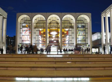 Dünya ünlü Metropolitan Opera House, Lincoln Merkezi New York - Manhattan - New York - 1 Nisan 2017