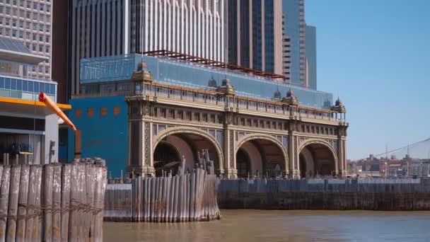 Terminal de ferries de Staten Island en Manhattan Nueva York — Vídeo de stock