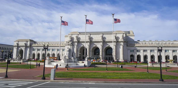 Washington Union Station en un día soleado - WASHINGTON DC - COLUMBIA - 7 DE ABRIL DE 2017 —  Fotos de Stock