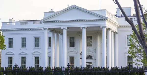 Casa do Presidente - A Casa Branca em Washington DC - WASHINGTON DC - COLUMBIA - 7 de abril de 2017 — Fotografia de Stock