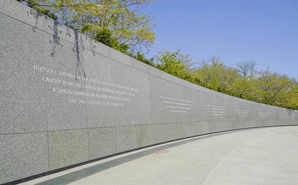 The Memorial of Martin Luther King in Washington DC - WASHINGTON DC - COLUMBIA - APRIL 7, 2017 — Stock Photo, Image
