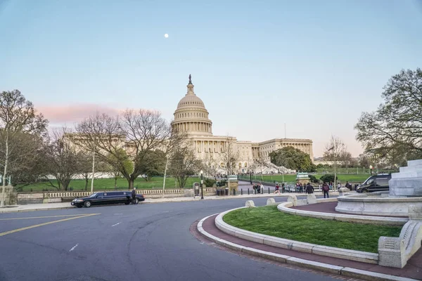 De beroemde ons Capitol in Washington Dc - Washington Dc - Columbia - 7 April 2017 — Stockfoto