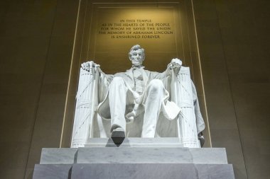 Washington DC 'nin ünlü simgesi Lincoln Anıtı