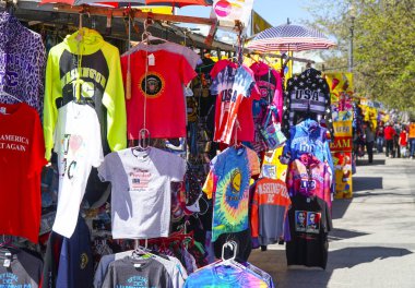 Washington kazak ve T-şort sokak Satılık - Washington, District Of Columbia - 8 Nisan 2017