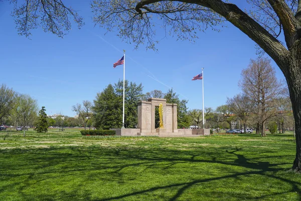 Tweede divisie Memorial in Washington Dc - Washington, District Of Columbia - 8 April 2017 — Stockfoto