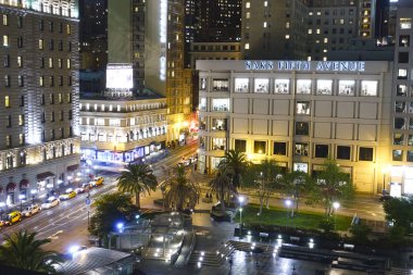 Gece - San Francisco - California - 17 Nisan 2017 San Francisco Union Square üzerine havadan görünümü