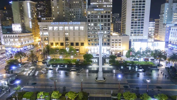 Εναέρια θέα πάνω από την πλατεία Union Square στο Σαν Φρανσίσκο, Καλιφόρνια - Σαν Φρανσίσκο - νύχτα - 17 Απριλίου 2017 — Φωτογραφία Αρχείου