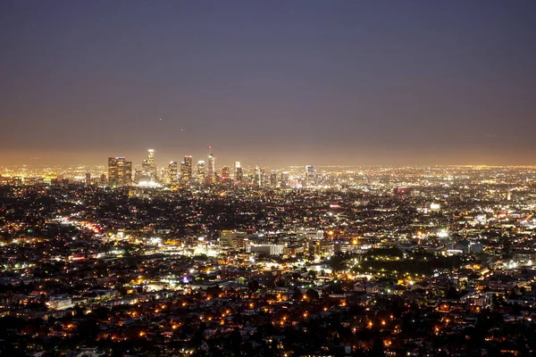 Şehir ışıkları Los Angeles - şaşırtıcı anteni - Los Angeles - California - 19 Nisan 2017 görüntüleyin. — Stok fotoğraf