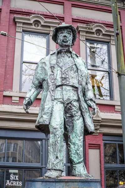 Szénsavas Jack szobor - alapítója Gastown Vancouver - Vancouver - Kanada - 2017. április 12. — Stock Fotó