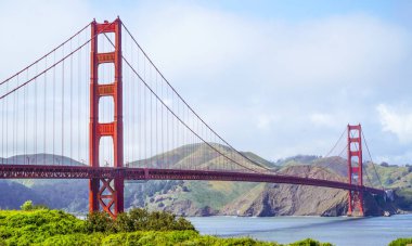 Golden Gate Köprüsü San Francisco - görünümünde pil Doğu Park - San Francisco - California - 18 Nisan 2017