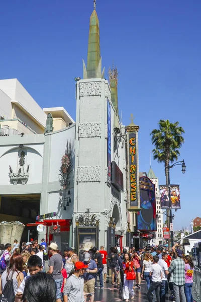Graumans Tcl 中国大剧院在好莱坞大道在美国加利福尼亚州洛杉矶-洛杉矶--2017 年 4 月 20 日 — 图库照片