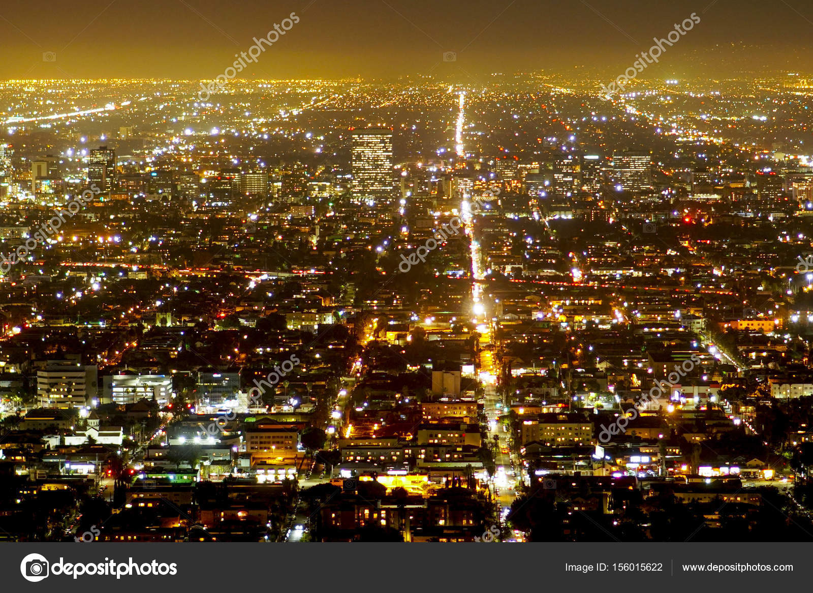 Aerial view over the city of Los Angeles by night view from Griffith
