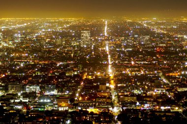 Havadan görünümü gece - Griffith Gözlemevi görünümünden - Los Angeles - California - 20 Nisan 2017 tarafından Los Angeles şehir üzerinde