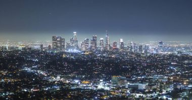 Havadan görünümü gece - Griffith Gözlemevi görünümünden - Los Angeles - California - 20 Nisan 2017 tarafından Los Angeles şehir üzerinde