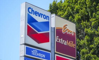 Chevron benzin istasyonu Usa - Los Angeles - California - 20 Nisan 2017
