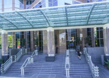 Giriş Fox Plaza Binası Los Angeles - Los Angeles - California - 20 Nisan 2017