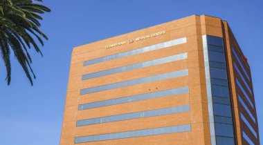 Cedars Sinai Tıp Merkezi La Cienega Blvd - Los Angeles - California - 20 Nisan 2017